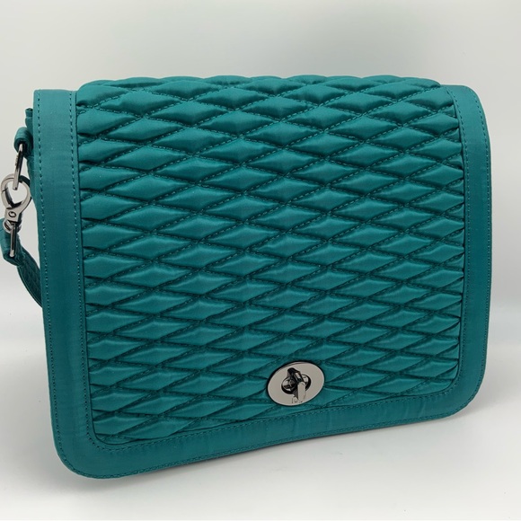 Lug Presto Emerald Bubble Quilted Crossbody With RFID Blocking. - Picture 2 of 9
